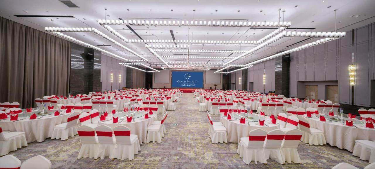 Grand Skylight International Hotel Haoyue Shenzhen Baoan Int'L Exhibition Center Экстерьер фото